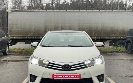 Toyota Corolla, 2013 год, 990 000 рублей, 2 фотография