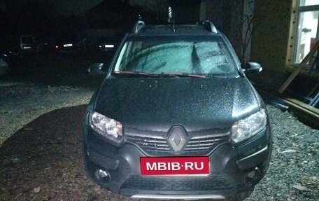 Renault Sandero II рестайлинг, 2017 год, 1 000 000 рублей, 1 фотография