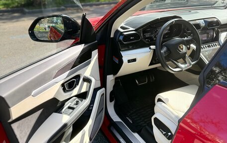 Lamborghini Urus I, 2021 год, 24 000 000 рублей, 10 фотография