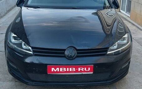 Volkswagen Golf VII, 2016 год, 1 300 000 рублей, 2 фотография