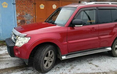 Mitsubishi Pajero IV, 2007 год, 1 280 000 рублей, 2 фотография