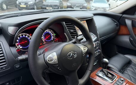 Infiniti FX II, 2010 год, 1 250 000 рублей, 10 фотография