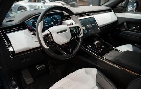 Land Rover Range Rover Sport, 2025 год, 30 000 000 рублей, 16 фотография