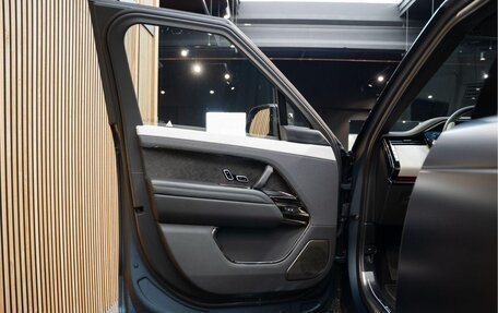 Land Rover Range Rover Sport, 2025 год, 30 000 000 рублей, 19 фотография