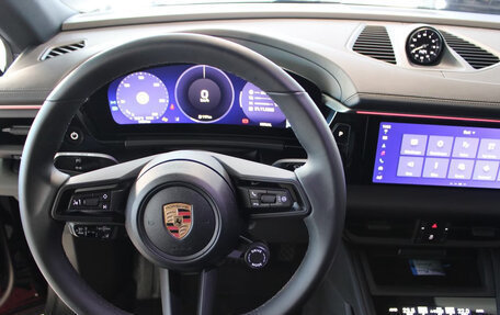 Porsche Macan, 2025 год, 10 282 000 рублей, 8 фотография