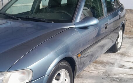 Opel Vectra B рестайлинг, 1998 год, 280 000 рублей, 2 фотография