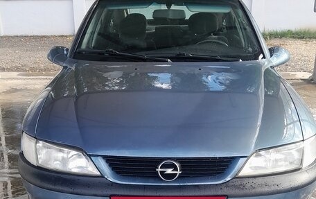 Opel Vectra B рестайлинг, 1998 год, 280 000 рублей, 3 фотография