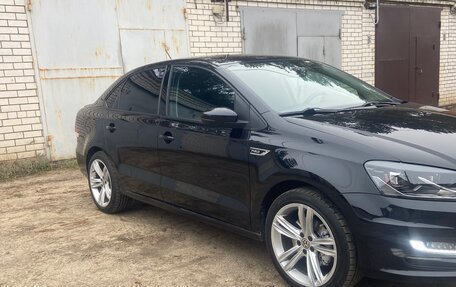 Volkswagen Polo VI (EU Market), 2018 год, 1 560 000 рублей, 3 фотография