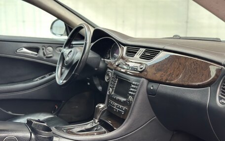 Mercedes-Benz CLS, 2005 год, 999 999 рублей, 12 фотография