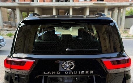 Toyota Land Cruiser, 2024 год, 12 800 000 рублей, 7 фотография