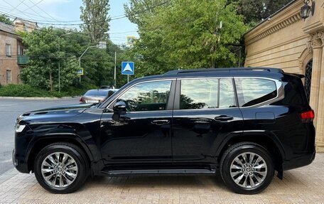 Toyota Land Cruiser, 2024 год, 12 800 000 рублей, 8 фотография