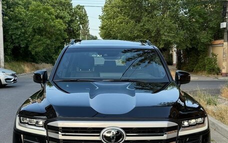 Toyota Land Cruiser, 2024 год, 12 800 000 рублей, 12 фотография