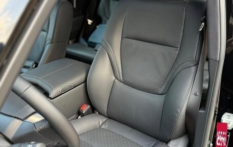 Toyota Land Cruiser, 2024 год, 12 800 000 рублей, 18 фотография