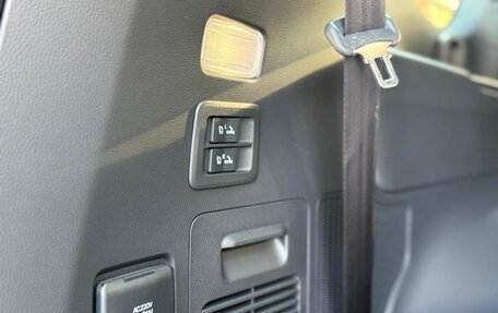 Toyota Land Cruiser, 2024 год, 12 800 000 рублей, 28 фотография