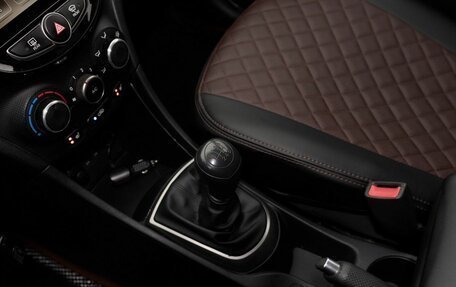 Hyundai Solaris II рестайлинг, 2016 год, 986 000 рублей, 8 фотография