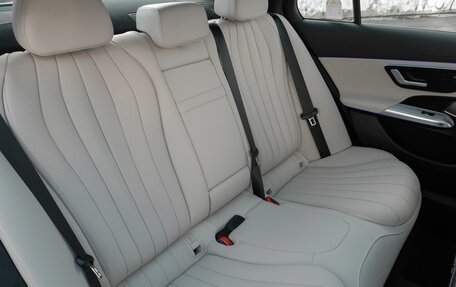 Mercedes-Benz E-Класс, 2025 год, 9 900 000 рублей, 31 фотография