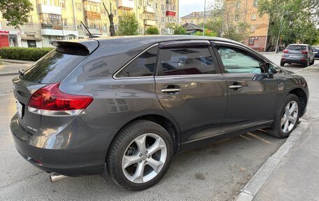 Toyota Venza I, 2012 год, 2 650 000 рублей, 2 фотография