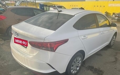 Hyundai Solaris II рестайлинг, 2022 год, 2 050 000 рублей, 5 фотография