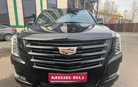Cadillac Escalade IV, 2019 год, 7 000 000 рублей, 18 фотография