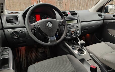 Volkswagen Jetta VI, 2009 год, 420 000 рублей, 10 фотография
