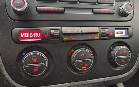 Volkswagen Jetta VI, 2009 год, 420 000 рублей, 18 фотография