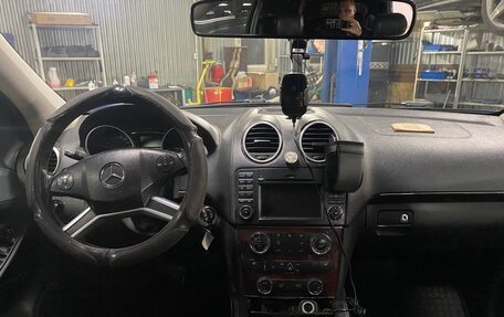 Mercedes-Benz GL-Класс, 2009 год, 1 750 000 рублей, 2 фотография