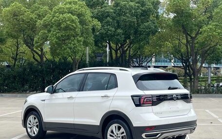 Volkswagen T-Cross I, 2022 год, 1 357 000 рублей, 6 фотография