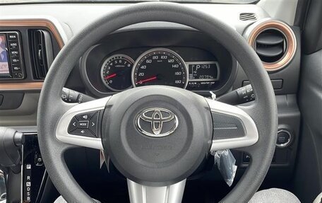 Toyota Passo III, 2022 год, 606 000 рублей, 11 фотография