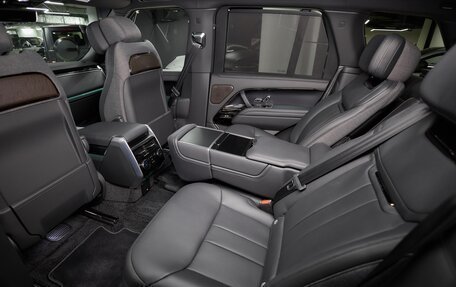 Land Rover Range Rover IV рестайлинг, 2025 год, 29 900 000 рублей, 23 фотография