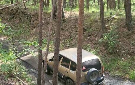 Chevrolet Niva I рестайлинг, 2004 год, 270 000 рублей, 10 фотография