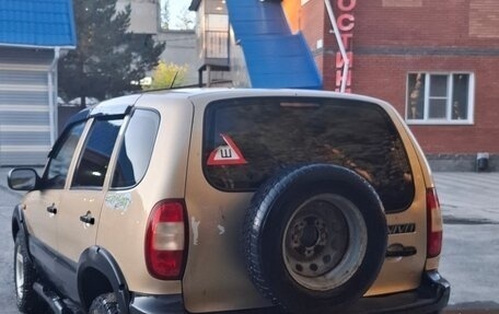 Chevrolet Niva I рестайлинг, 2004 год, 270 000 рублей, 2 фотография