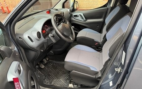 Peugeot Partner II рестайлинг 2, 2012 год, 1 350 000 рублей, 18 фотография