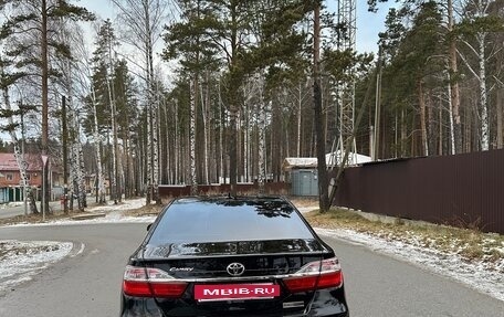 Toyota Camry, 2017 год, 2 200 000 рублей, 5 фотография