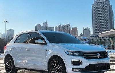 Volkswagen T-Roc I, 2021 год, 1 580 000 рублей, 1 фотография