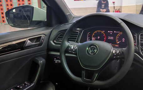 Volkswagen T-Roc I, 2021 год, 1 580 000 рублей, 14 фотография