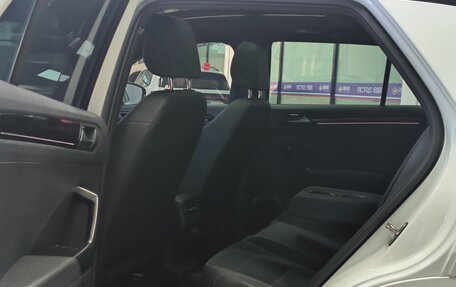 Volkswagen T-Roc I, 2021 год, 1 580 000 рублей, 21 фотография