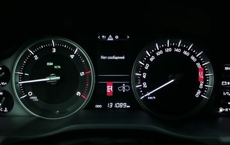 Toyota Land Cruiser 200, 2017 год, 7 735 000 рублей, 7 фотография