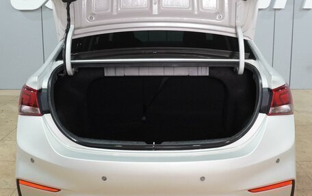 Hyundai Solaris II рестайлинг, 2019 год, 1 299 000 рублей, 20 фотография