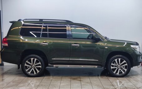 Toyota Land Cruiser 200, 2008 год, 2 750 000 рублей, 4 фотография