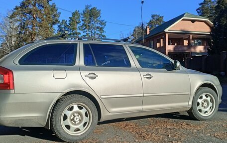 Skoda Octavia, 2011 год, 790 000 рублей, 2 фотография