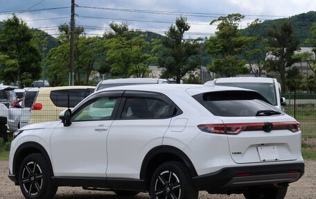 Honda Vezel, 2022 год, 1 550 000 рублей, 8 фотография