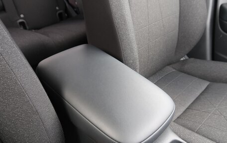 Honda Vezel, 2022 год, 1 550 000 рублей, 19 фотография