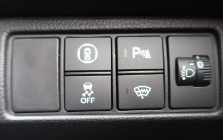 Honda Vezel, 2022 год, 1 550 000 рублей, 34 фотография