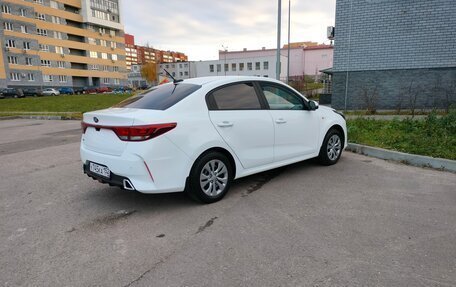 KIA Rio IV, 2021 год, 1 800 000 рублей, 5 фотография