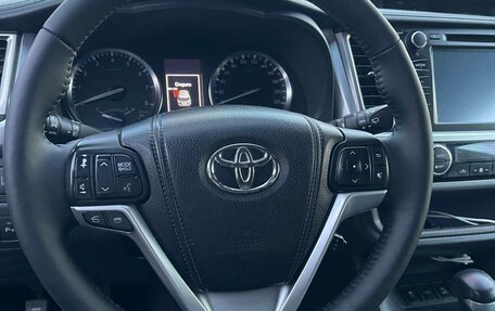 Toyota Highlander III, 2014 год, 3 050 000 рублей, 6 фотография