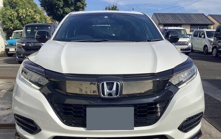 Honda Vezel, 2021 год, 1 275 000 рублей, 2 фотография