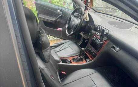 Mercedes-Benz C-Класс, 2001 год, 400 000 рублей, 7 фотография