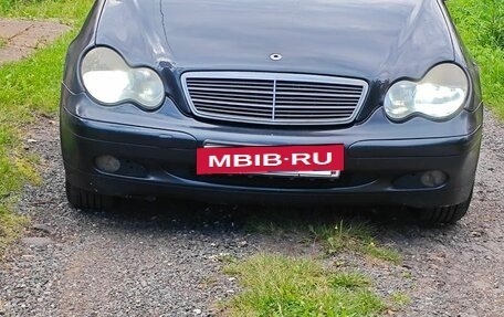 Mercedes-Benz C-Класс, 2001 год, 400 000 рублей, 13 фотография