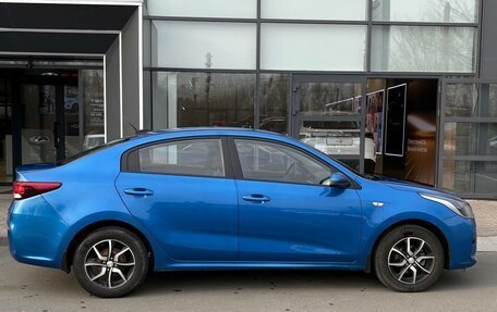 KIA Rio IV, 2017 год, 1 076 000 рублей, 4 фотография