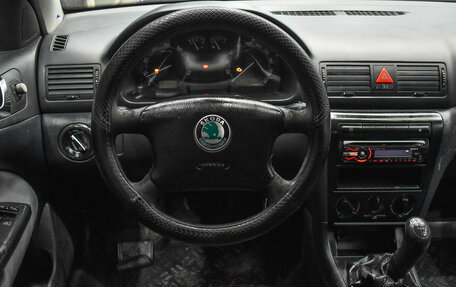 Skoda Octavia IV, 2009 год, 300 000 рублей, 12 фотография